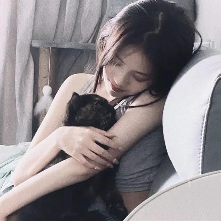 快藏起来!玛琪娜同学
